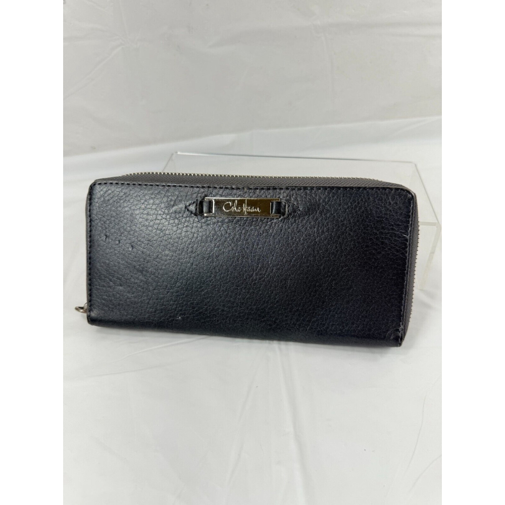 COLE HAAN Dark grey Pebbled Leather Travel Zip Credit Card Clutch Wallet